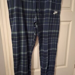 Nike Plaid Lounge Pants